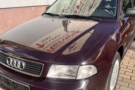 Audi A4 136.000 km 3.499 € Essen 45326