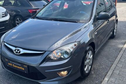 Hyundai i30 143.538 km 4.750 &euro; Dortmund 44143