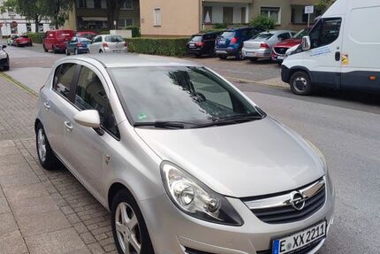 Opel Corsa 127.500 km 3.700 &euro; Essen 45357