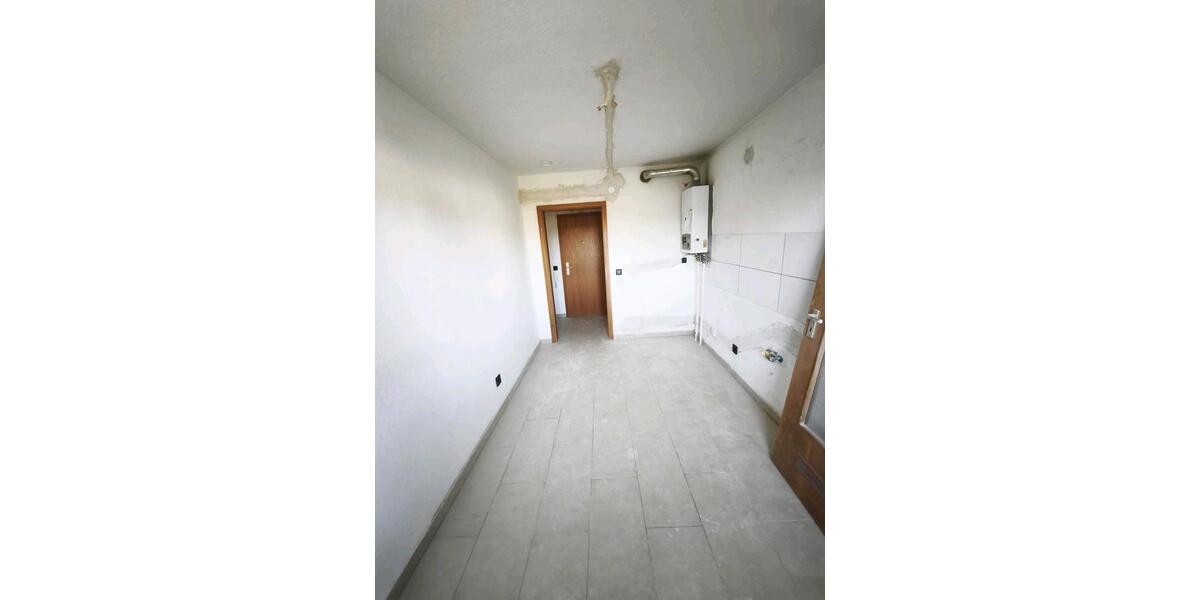 Etagenwohnung Oberhausen - 4 Zimmer, 77 m&sup2;, 970&euro; | Angebot:26288110