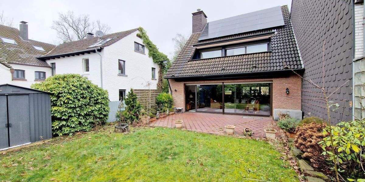 Einfamilienhaus Mülheim Holthausen - 5 Zimmer, 216 m&sup2;, 599.000&euro; | Angebot:25339695