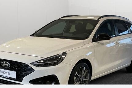 Hyundai i30 24.511 km 19.990 &euro; Haltern am See 45721