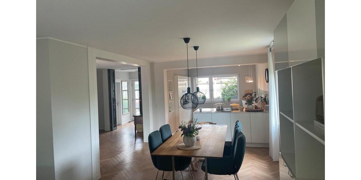 Einfamilienhaus Lüdinghausen - 6 Zimmer, 220 m&sup2;, 850.000&euro; | Angebot:26415024