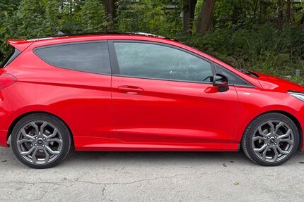 Ford Fiesta 128.543 km 7.950 € Essen 45355