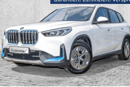 BMW iX1 33.587 km 33.980 € Herne 44625