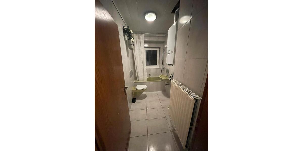 Etagenwohnung Essen Stadtbezirk III - 3 Zimmer, 70 m&sup2;, 950&euro; | Angebot:26366118