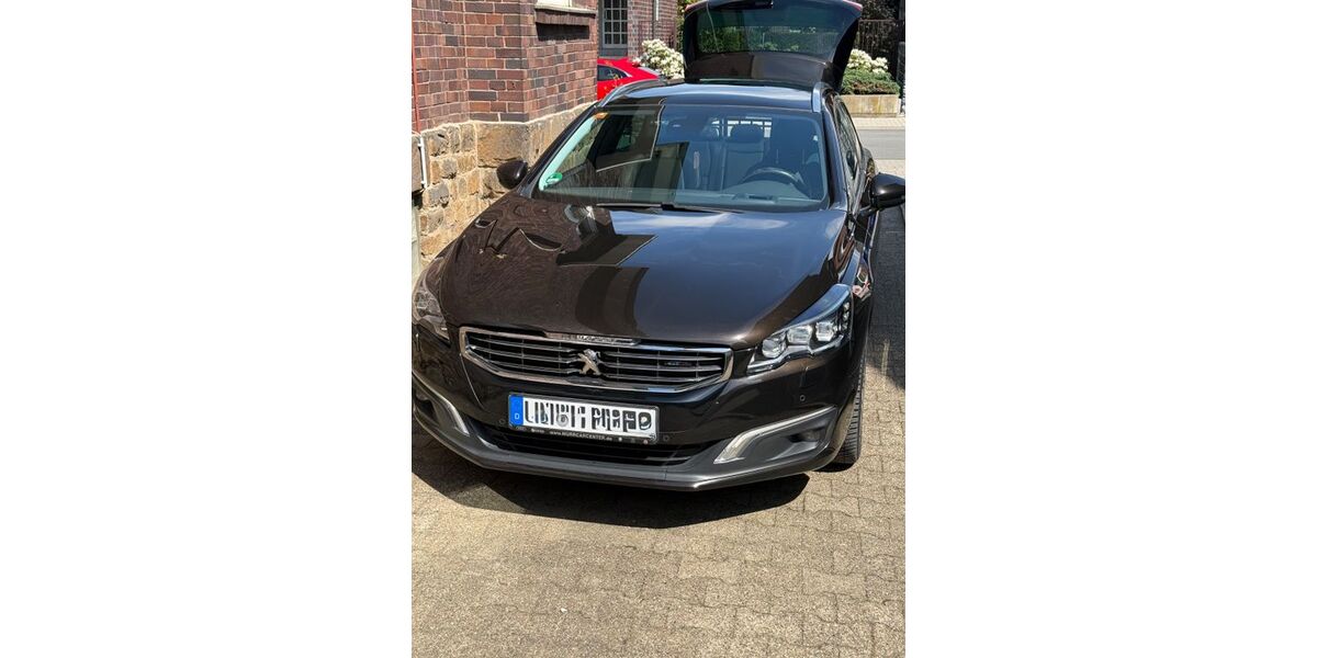 Peugeot 508 180.000 km 9.290 &euro; Lünen 44536