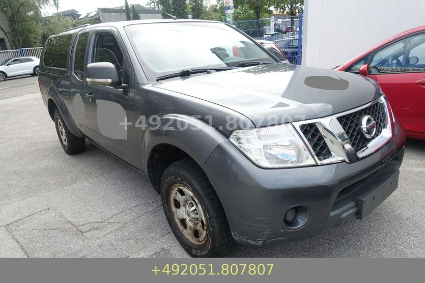 Nissan Navara 247.500 km 4.991 € Velbert 42551