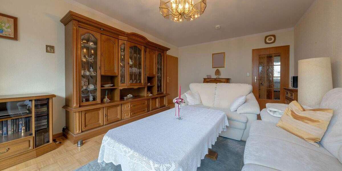 Etagenwohnung Dortmund Brackel - 3 Zimmer, 75 m&sup2;, 189.000&euro; | Angebot:25689579