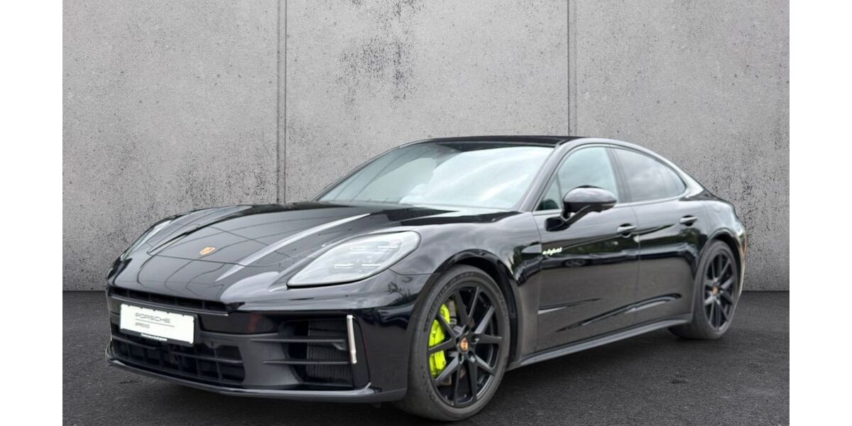 Porsche Panamera 15.854 km 115.490 &euro; Recklinghausen 45665