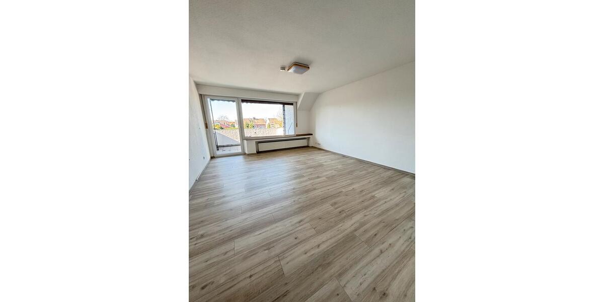 Dachgeschoßwohnung Recklinghausen - 2 Zimmer, 65 m&sup2;, 880&euro; | Angebot:25364974