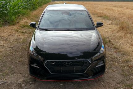 Hyundai i30 110.000 km 16.900 &euro; Gelsenkirchen 45892