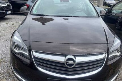 Opel Insignia 83.000 km 10.990 &euro; Oer- Erkenschwick 45739