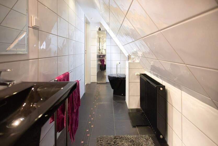 Einzigartiges Zuhause mit viel Platz, Stil und Herz - für alle, die das Besondere suchen 4 zimmer