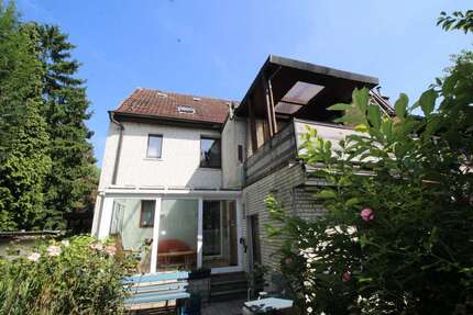 Haus zum Kaufen in Mülheim an der Ruhr 390.000 € 170 m² 8 zimmer