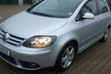 VW Golf 190.000 km 3.999 &euro; Essen 45144