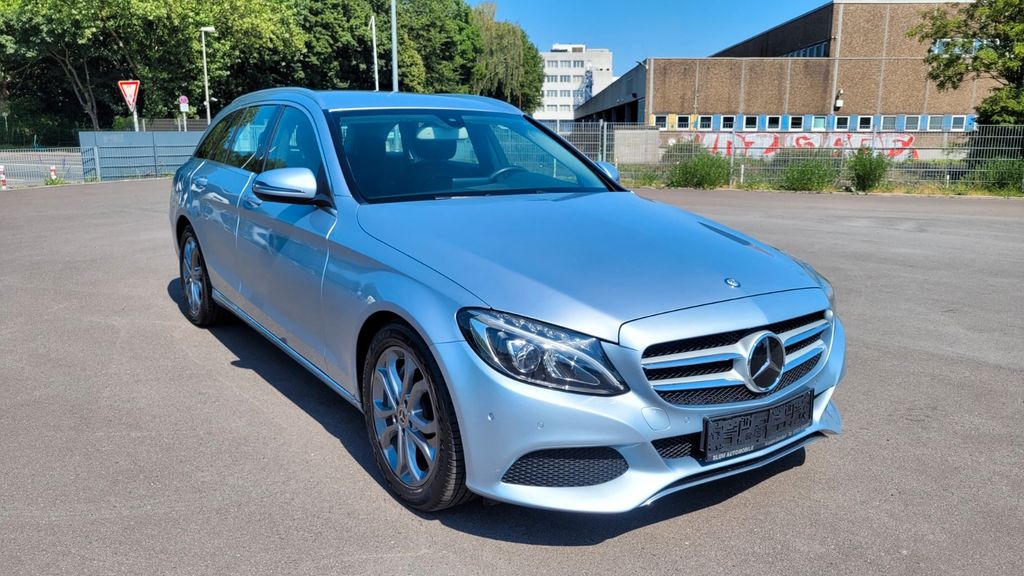 Mercedes-Benz C 250 185.000 km 13.990 &euro; Essen 45356