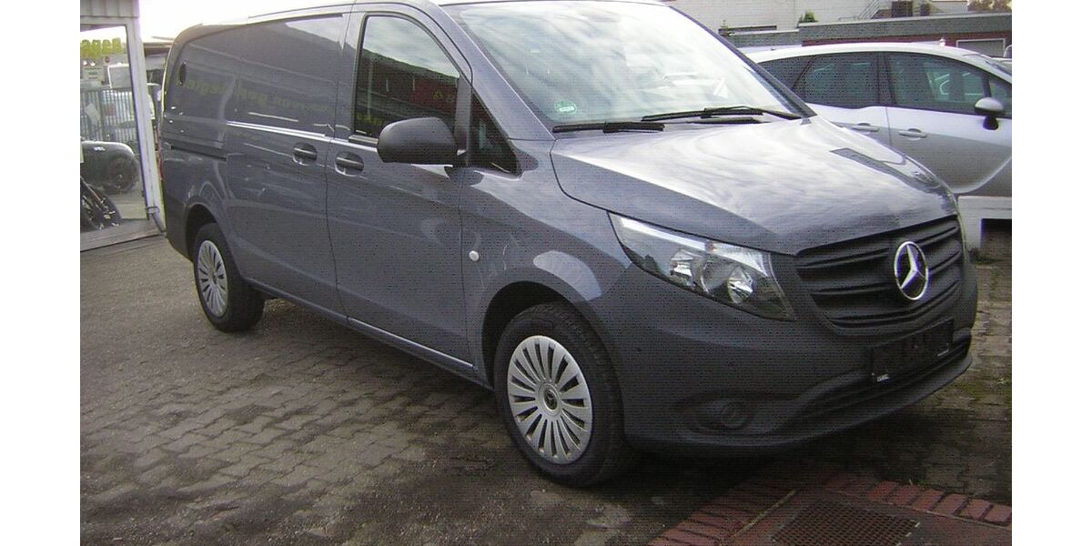 Mercedes-Benz Vito 180.000 km 23.200 &euro; Bochum 44866