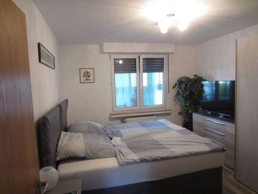 58456 WITTEN-HERBEDE-VORMHOLZ, AM WALDRAND GELEGEN, HELLE, MODERNE EIGENTUMSWOHNUNG MIT BALKON, AUFZUG, TIEFGARAGEN-STELLPLATZ, ZU VERKAUFEN ! 3 zimmer