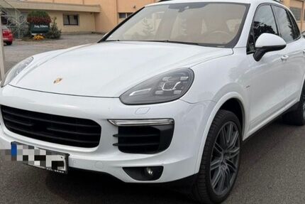 Porsche Cayenne 162.600 km 30.900 &euro; Essen 45329