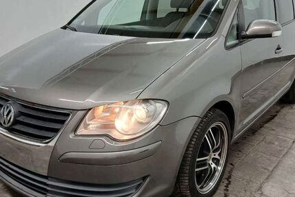 VW Touran 198.000 km 1.999 &euro; Oberhausen 46149