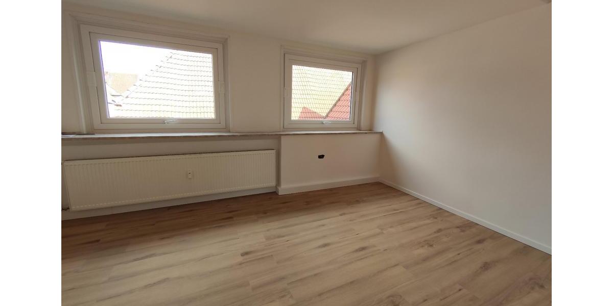 Dachgeschoßwohnung Lünen - 4 Zimmer, 109 m&sup2;, 1.140&euro; | Angebot:26249900