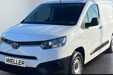 Toyota Proace City 41.604 km 13.370 &euro; Dortmund 44143