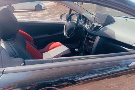 Peugeot 207 160.000 km 2.800 &euro; Gladbeck 45966