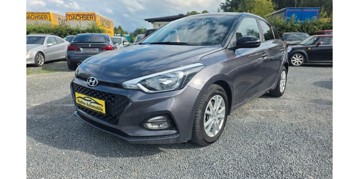 Hyundai i20 21.566 km 14.850 &euro; Dortmund 44339