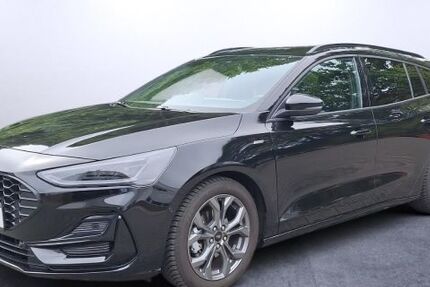 Ford Focus 15.740 km 24.690 &euro; Recklinghausen 45659