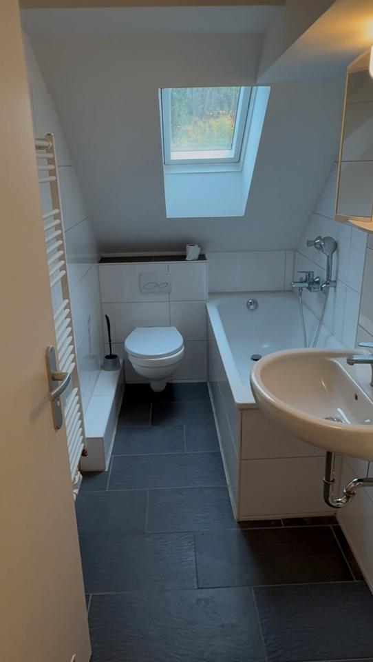 [6,7% Rendite] Möblierte Wohnung in Essen Borbeck zimmer