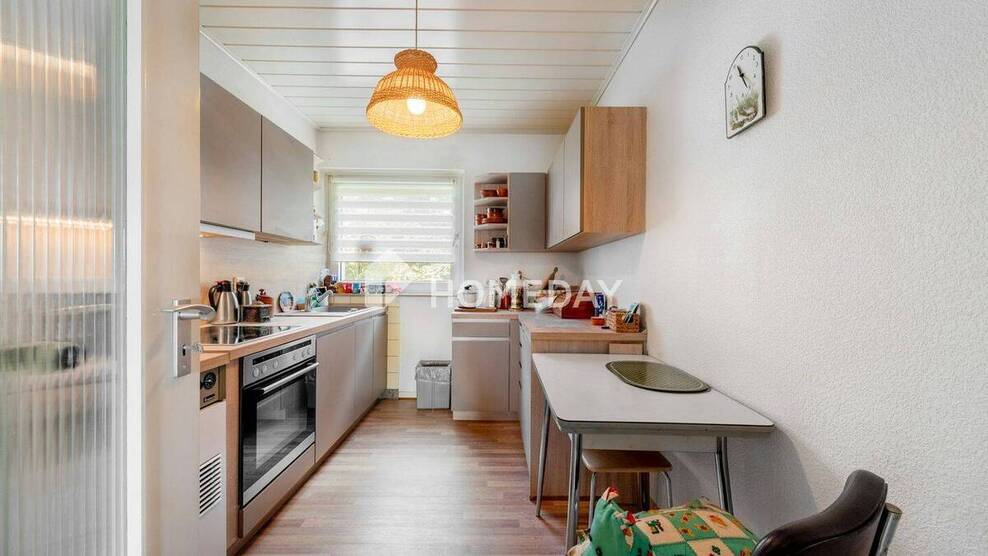 Gepflegte 3-Zimmer-Wohnung mit Südost-Loggia, Einbauküche und tollem Grundriss 3 zimmer