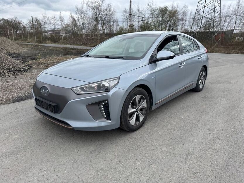 IONIQ