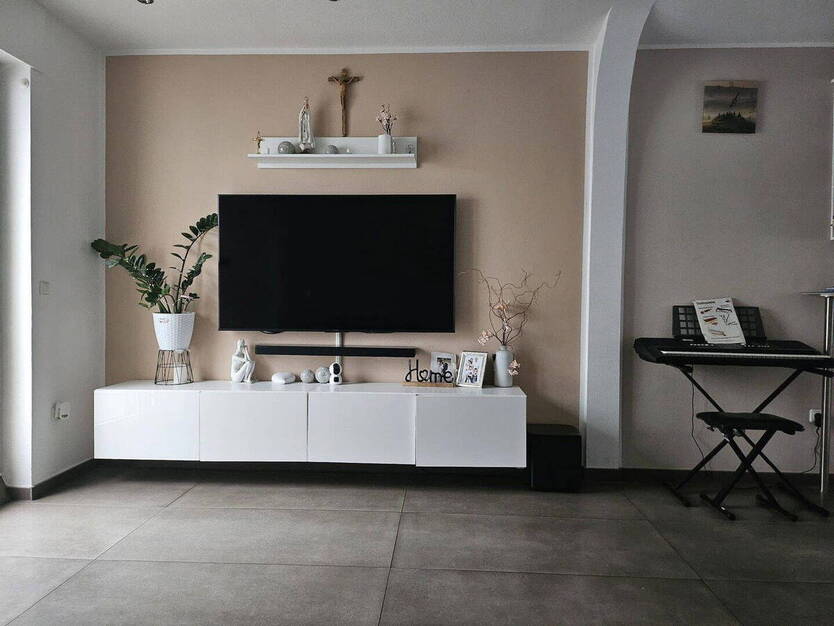 Modernisiertes Reihenmittelhaus mit Balkon und hochwertigen Ausstattungen 4 zimmer