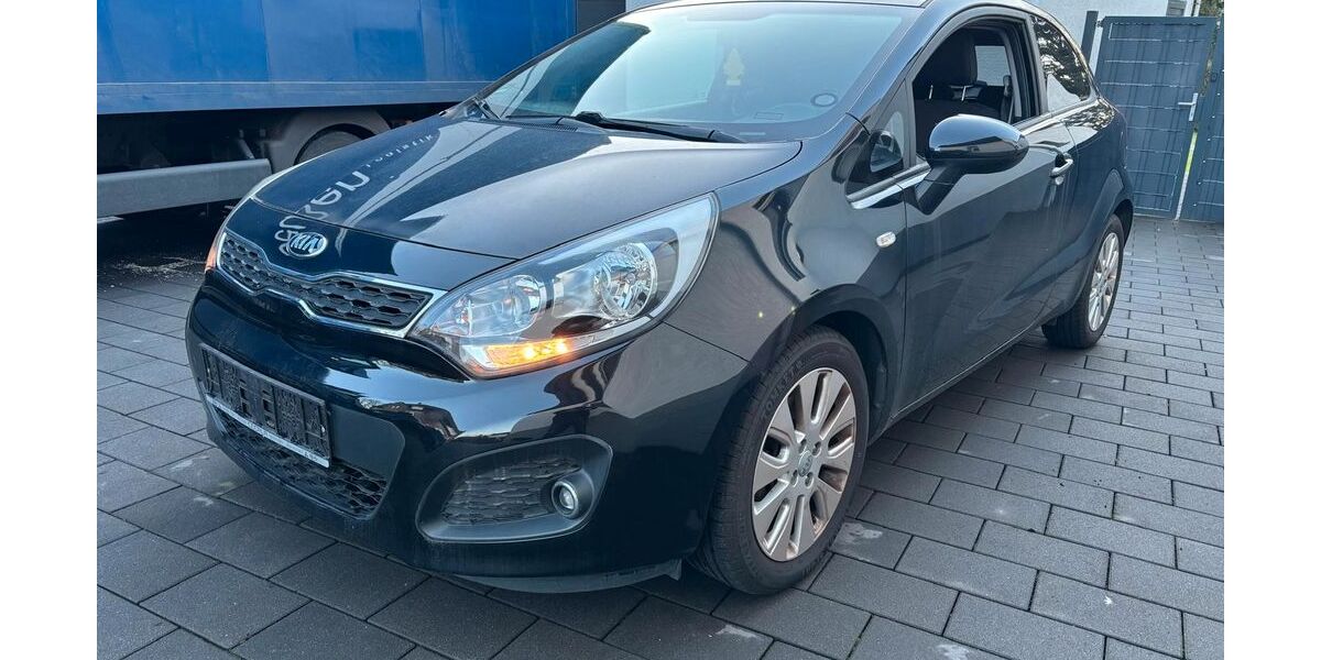 Kia Rio 115.407 km 5.299 &euro; Oer-Erkenschwick 45739