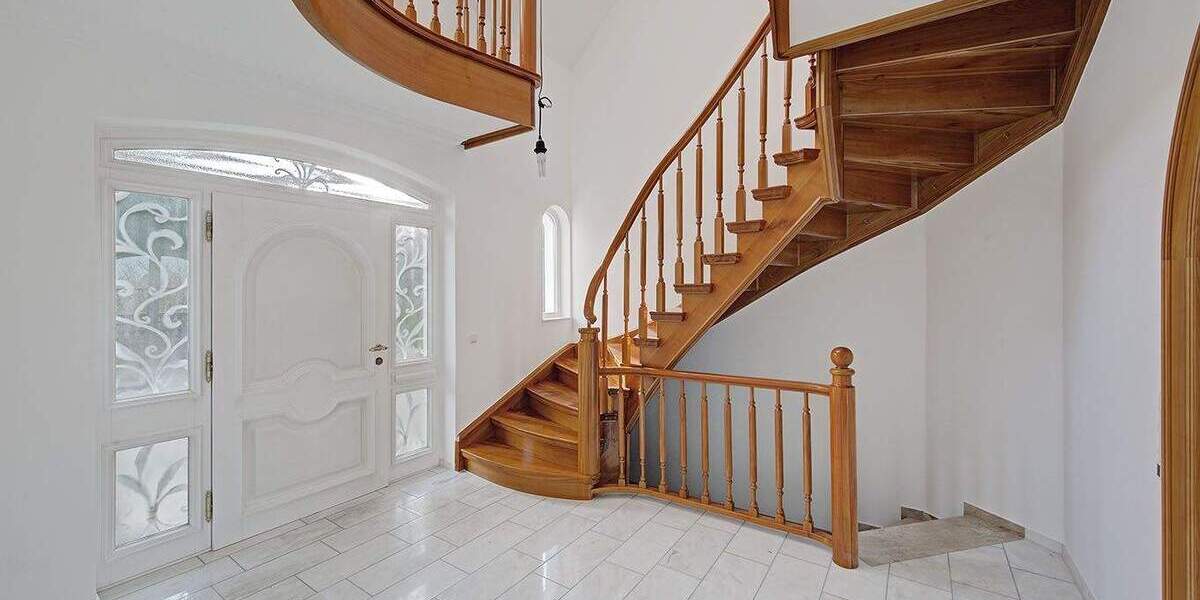 Etagenwohnung Herdecke - 4 Zimmer, 175 m&sup2;, 3.000&euro; | Angebot:25360530