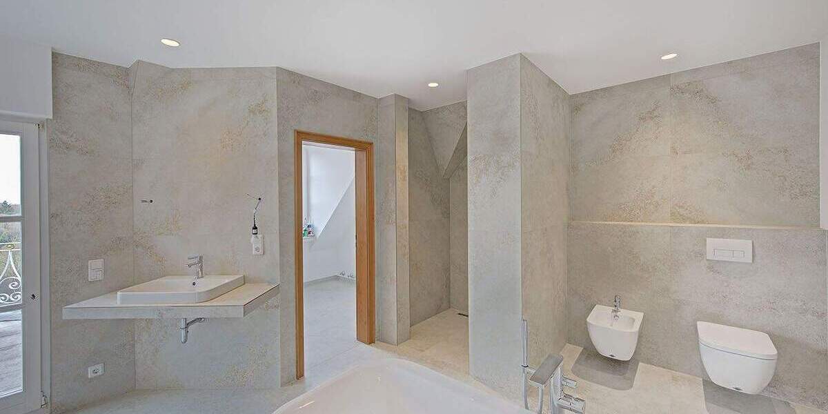 Etagenwohnung Herdecke - 4 Zimmer, 175 m&sup2;, 3.000&euro; | Angebot:25567025