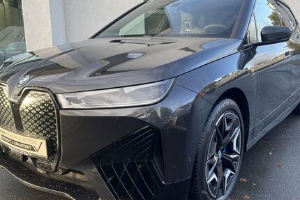 BMW iX 43.744 km 48.440 € Essen 45134