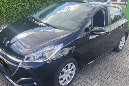 Peugeot 208 51.000 km 6.900 € Nordkirchen 59394