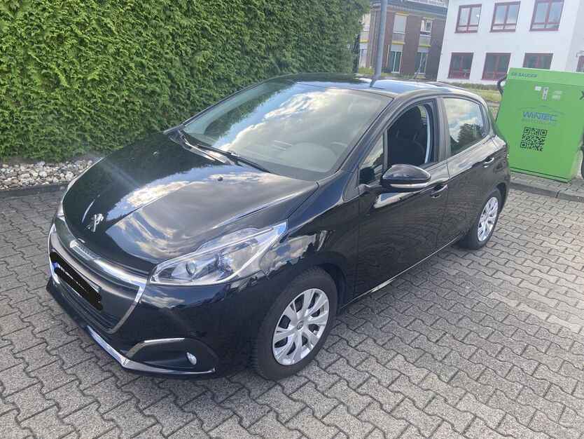 Peugeot 208 51.000 km 6.900 € Nordkirchen 59394