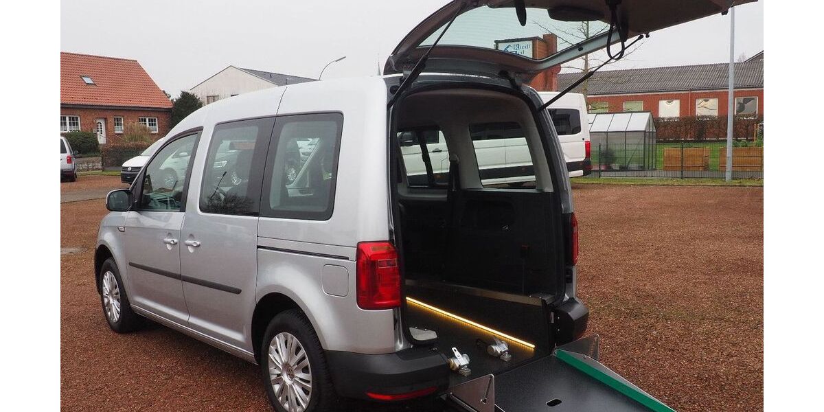 VW Caddy 42.235 km 27.990 &euro; Südkirchen 59394