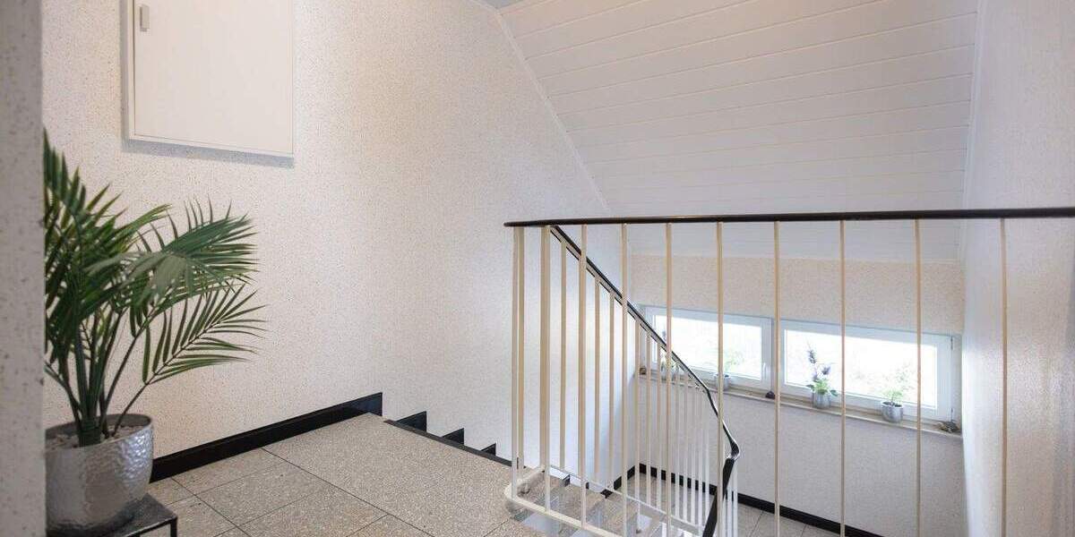 Etagenwohnung Bochum Hamme - 4 Zimmer, 75 m&sup2;, 219.000&euro; | Angebot:25043071