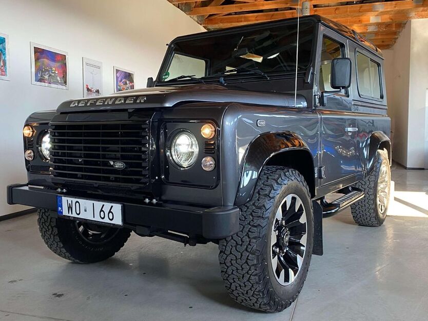 Land Rover Defender 12.850 km 239.000 € Südkirchen 59394