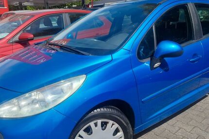 Peugeot 207 118.000 km 2.950 &euro; Essen 45276