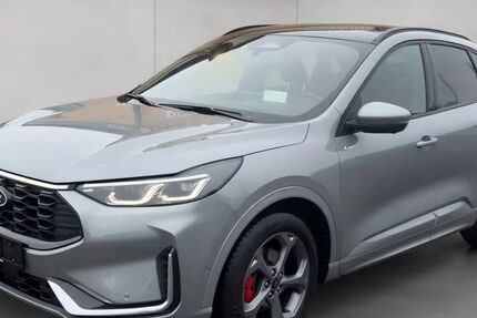 Ford Kuga 18.700 km 24.900 &euro; Essen 45276
