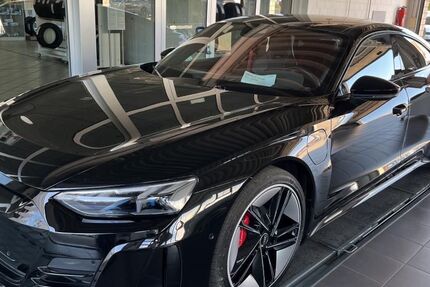 Audi RS e-tron GT 53.760 km 65.880 € Hagen 58091