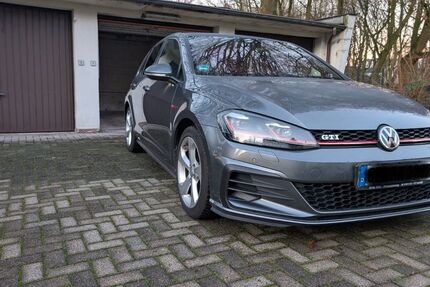 VW Golf 138.000 km 18.300 &euro; Datteln 45711