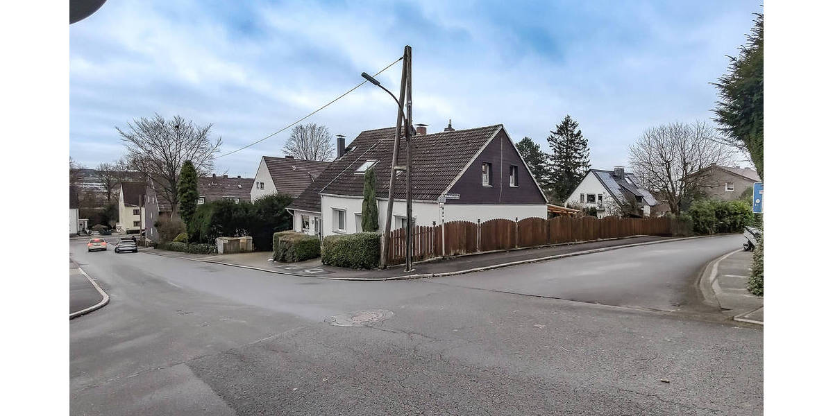 Einfamilienhaus Witten Rüdinghausen - 7 Zimmer, 142 m&sup2;, 349.000&euro; | Angebot:23941778