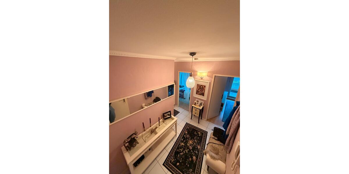 Erdgeschoßwohnung Essen Huttrop - 3 Zimmer, 68 m&sup2;, 169.000&euro; | Angebot:25636930