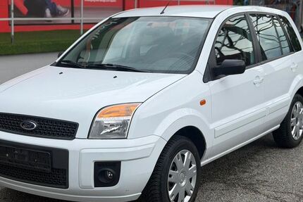 Ford Fusion 136.000 km 2.850 &euro; Essen 45923